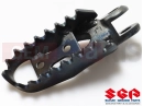 SUZUKI RM250 M (1991) (E03,E28,E33) 43560-29E01 - Naslon za noge Levo