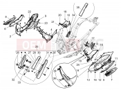 PIAGGIO Beverly 125 RST 4T 4V ie Central cover - Footrests