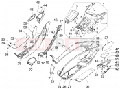 PIAGGIO MP3 500 Sport (USA) Central cover - Footrests