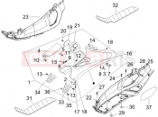 PIAGGIO X8 250 ie Central cover - Footrests